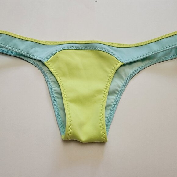 Victoria's Secret Neoprene Colorblock Bikini Set - Picture 13 of 16